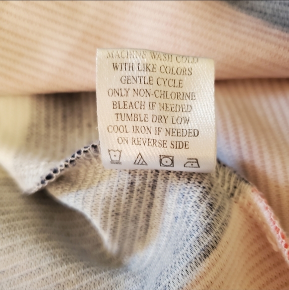 Almost Famous Navy Blue Striped Dress RN#97230 Size Medium Women - Picture 4 of 8